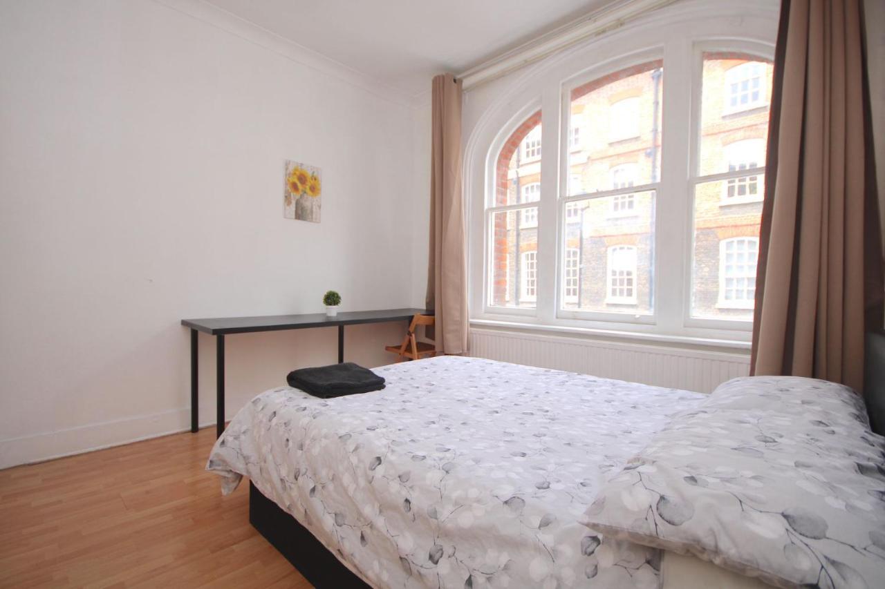Great Flat Located In Trendy Soho Apartman London Kültér fotó