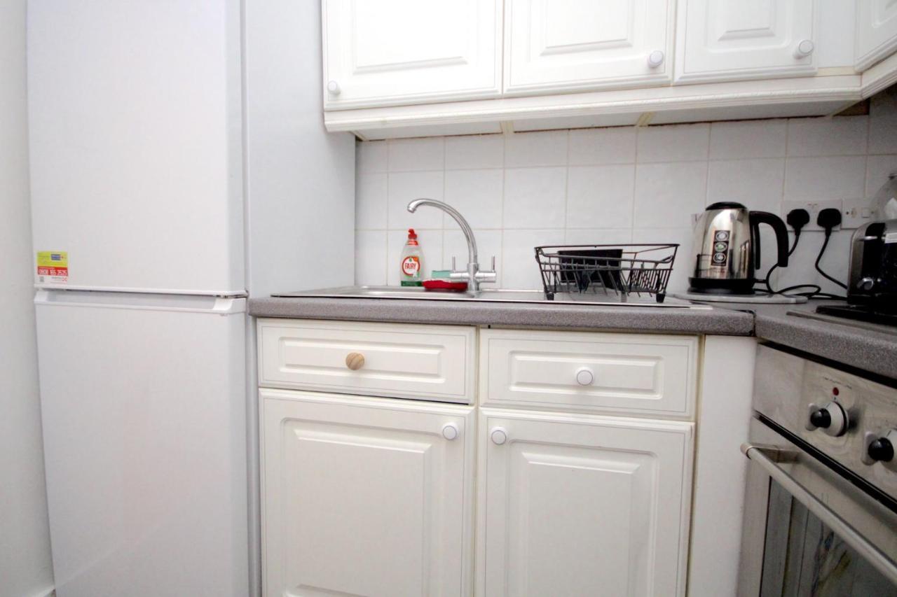 Great Flat Located In Trendy Soho Apartman London Kültér fotó
